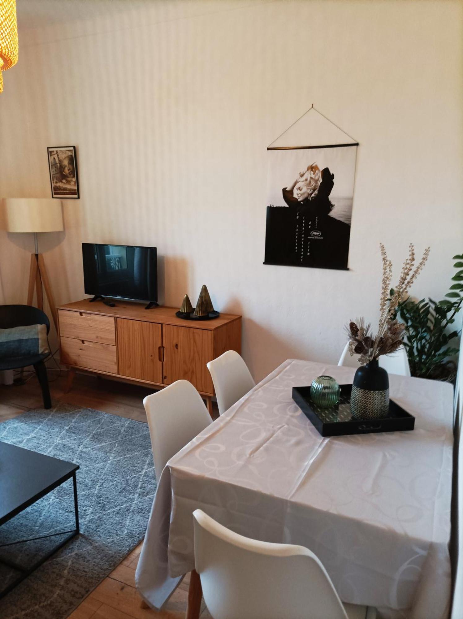 Le Salvator Apartment Кан Екстериор снимка
