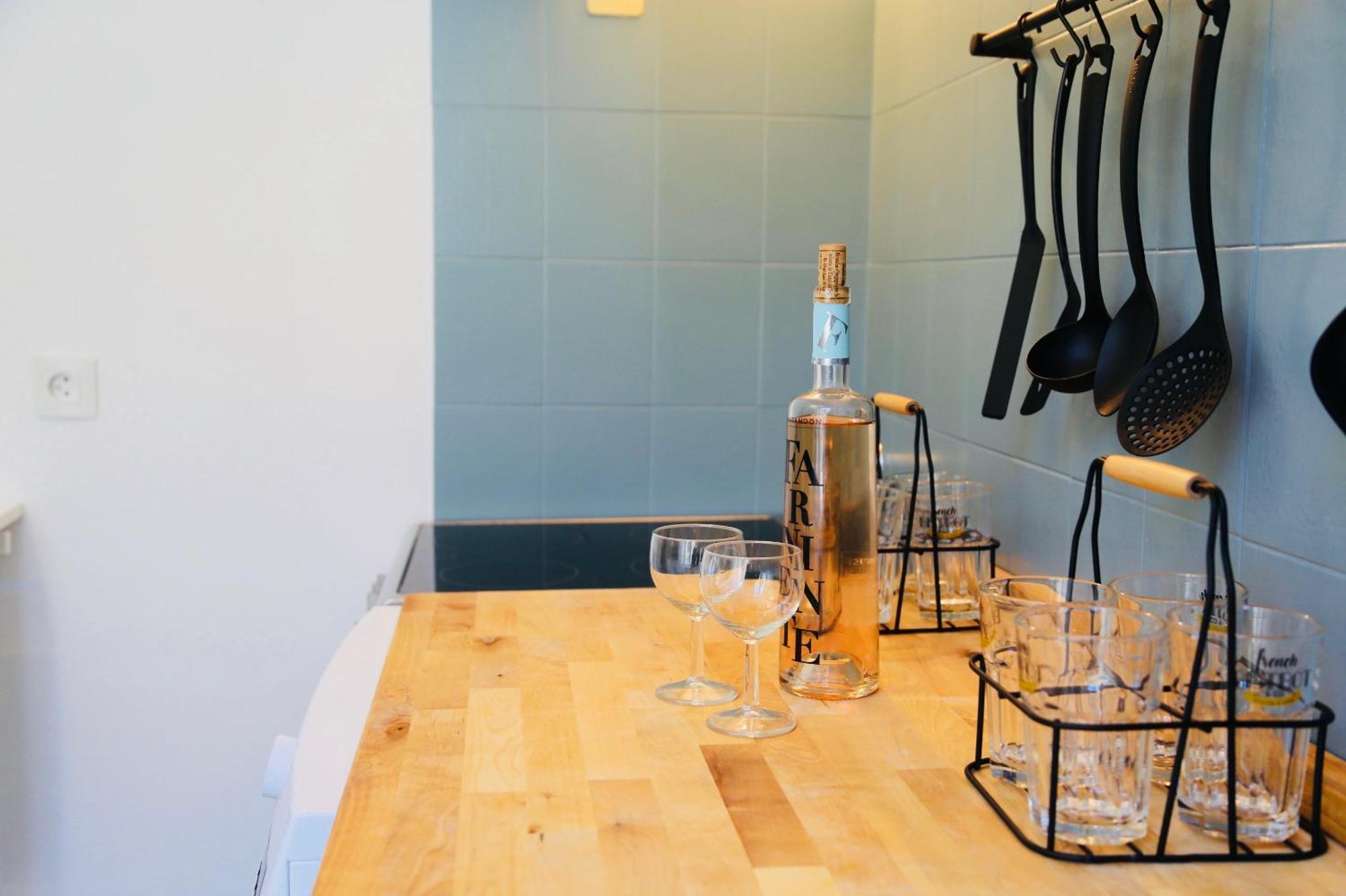 Le Salvator Apartment Кан Екстериор снимка